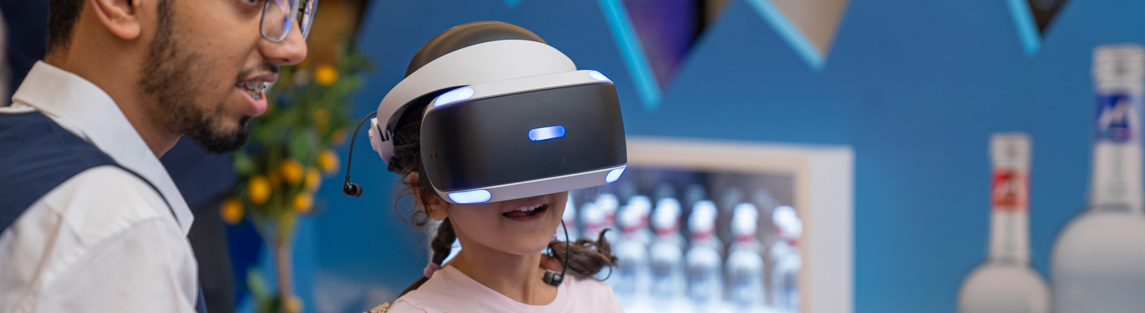 Sharbatly Fruit's Innovative VR Campaign Engages Mallgoers with Fruit Ninja Gameplay and Refreshing Treats